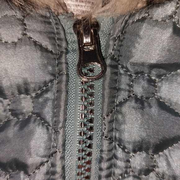 Quilted Vest with Faux Fur Lined Hood, EUC, by Little Lass - Picture 5 of 12